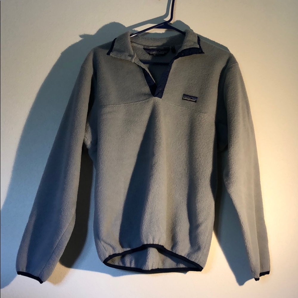 Grey Patagonia Pullover